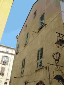 2, rue Saint-Charles à Ajaccio