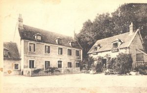 Sa demeure "Les Hulottes" à Houlbec-Cocherel