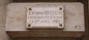 Plaque sur sa maison natale à Marseille