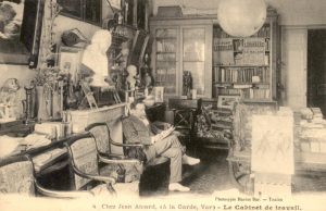 Cabinet de travail dans la maison "Les Lauriers Roses" à La Garde