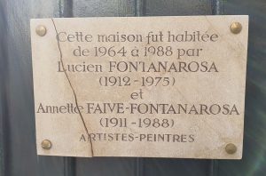 32, Cité des Fleurs à Paris - plaque -