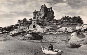 Château de Costaérès à Trégastel