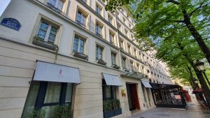Séjour à l'hôtel au 1, place de la Sorbonne à Paris
