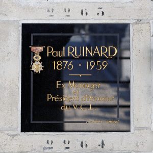 Sa sépulture au cimetière du Père-Lachaise - cénotaphe -