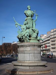 Monument dédié à Francis Garnier