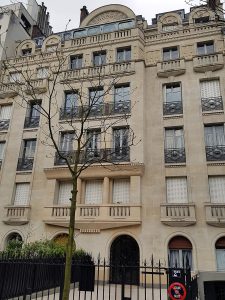 2 bis, avenue Raphaël à Paris