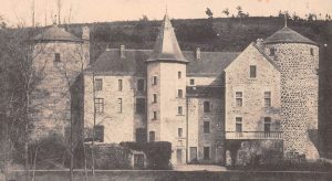Son enfance au château du Villard à Saint-Germain-Laprade