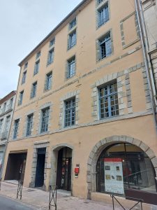 Sa maison à Carcassonne - entrée principale -