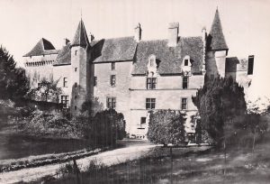 Château aà Château-l'Evêque