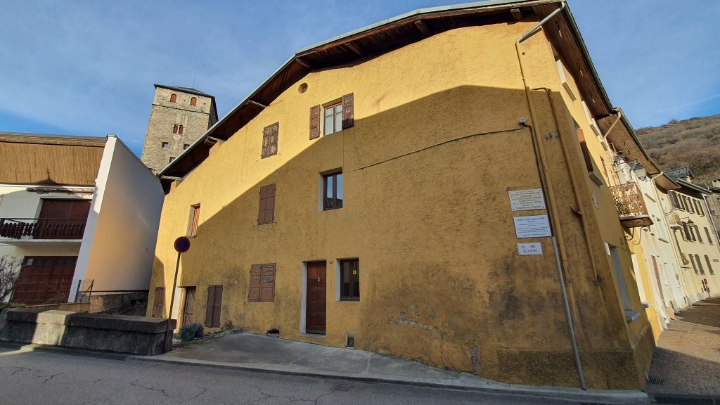 Gallery image