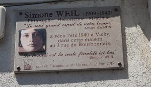 3, rue du Bourbonnais à Vichy - plaque -